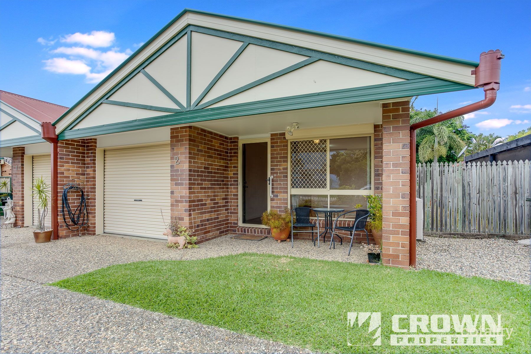 2/4 Callistemon Ct, Rothwell, QLD 4022