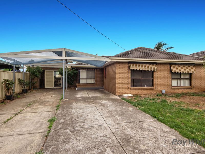 18 Allandale Rd, Kings Park, VIC 3021