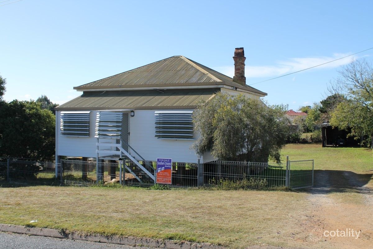 2 Gore St, Warwick, QLD 4370