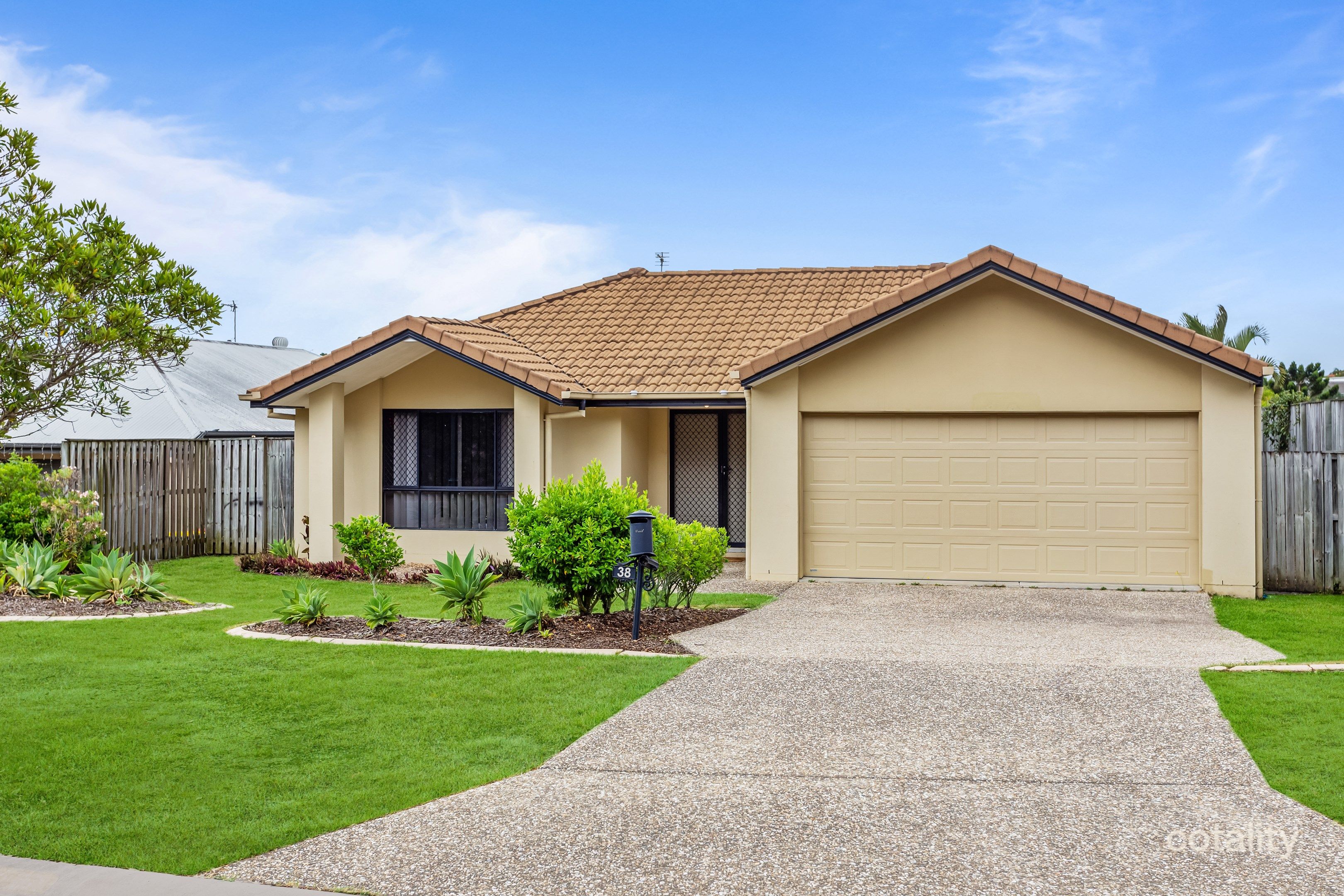 38 Witheren Cct, Pacific Pines, QLD 4211