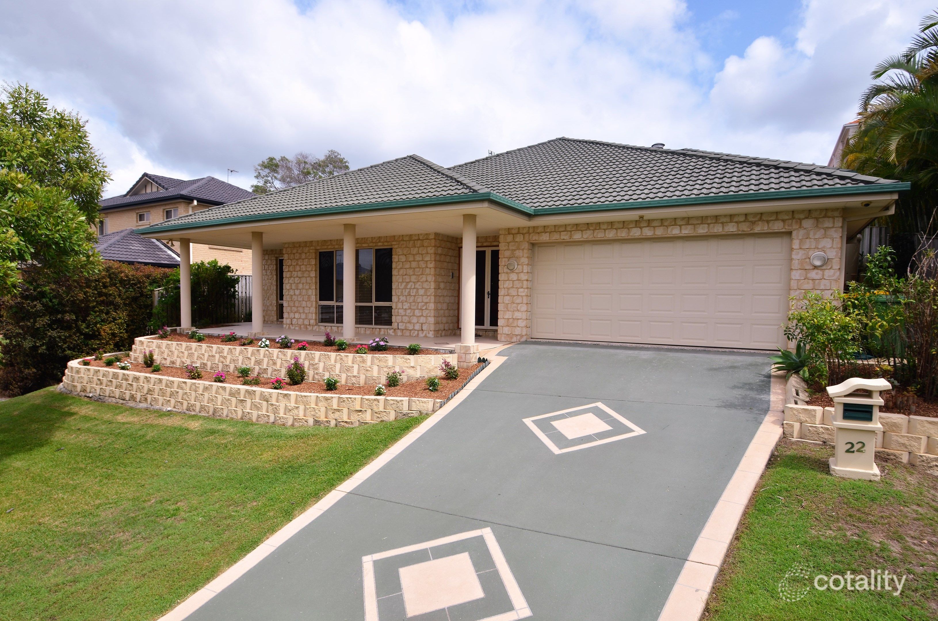 22 Mapleton Cct, Varsity Lakes, QLD 4227