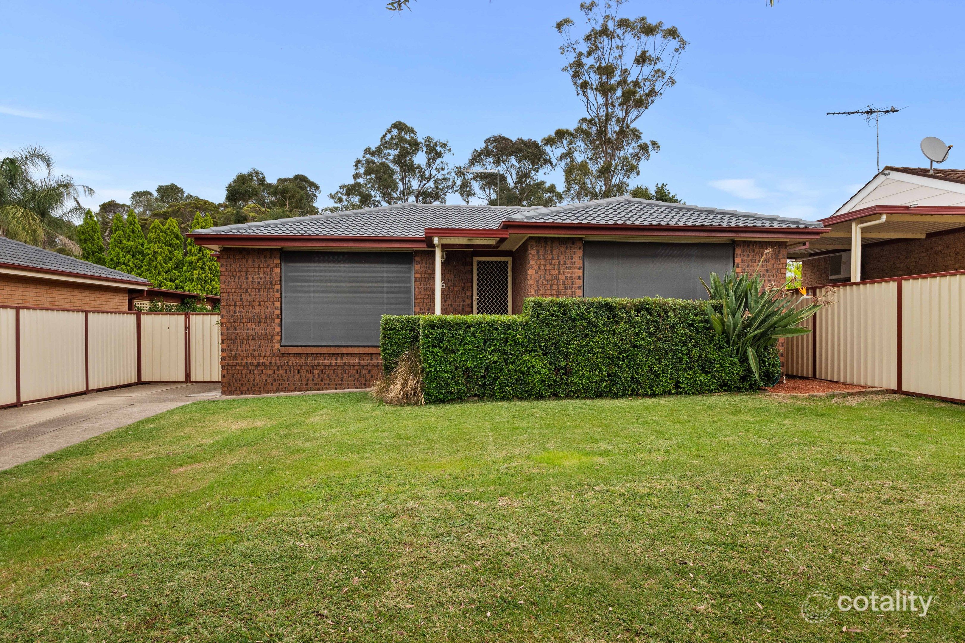 6 Barnfield Pl, Dean Park, NSW 2761