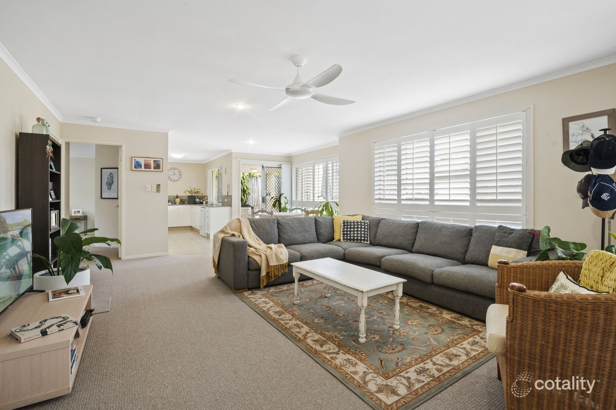 2/2 Deodar Dr, Burleigh Heads, QLD 4220
