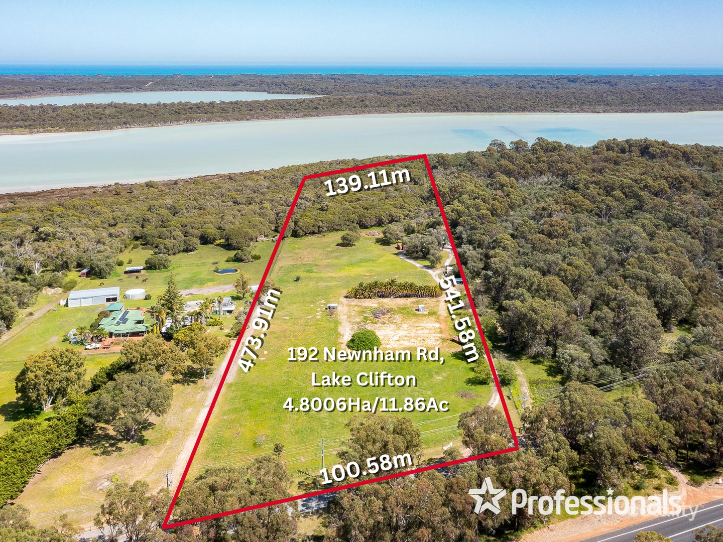 192 Newnham Rd, Lake Clifton, WA 6215