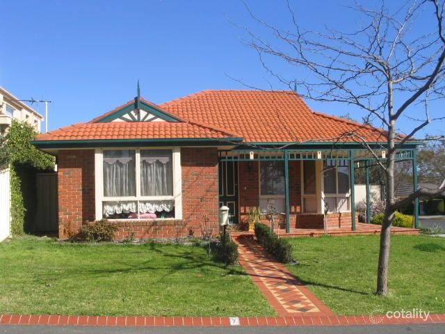 7 Sutherland Pl, Burwood, VIC 3125