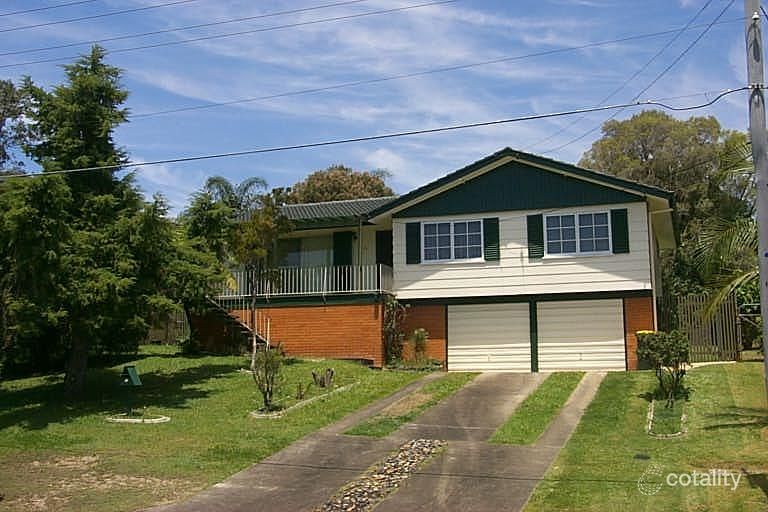 16 Flockton St, Stafford Heights, QLD 4053
