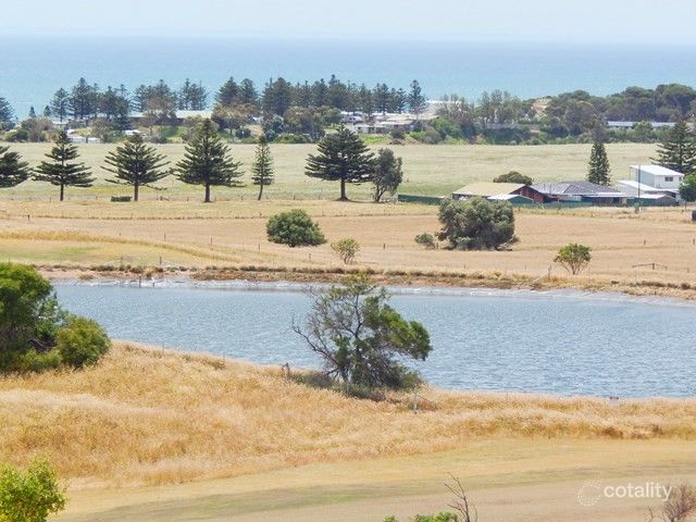 30 Huntingdale Dr, Normanville, SA 5204