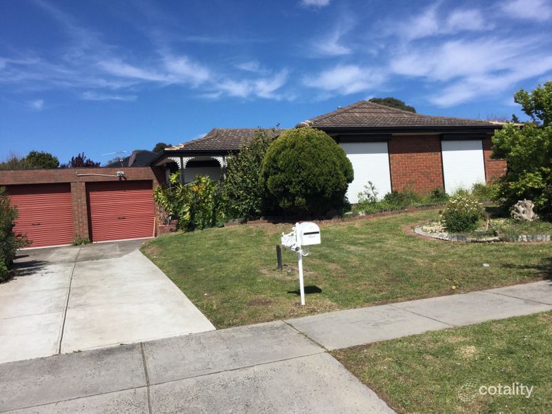 115 Oaktree Dr, Hampton Park, VIC 3976