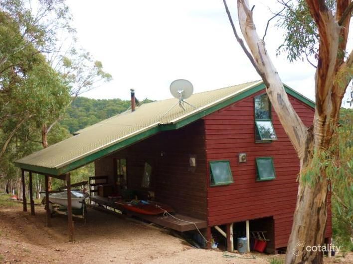 29 Cove Hill Rd, Eucumbene, NSW 2628