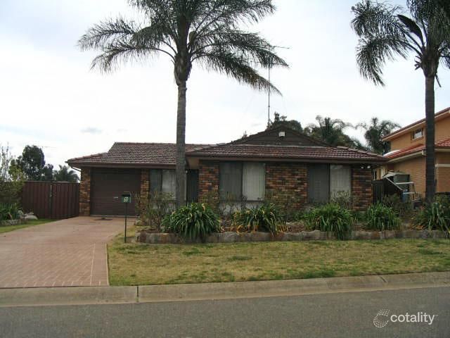 5 Tuna Pl, St Clair, NSW 2759