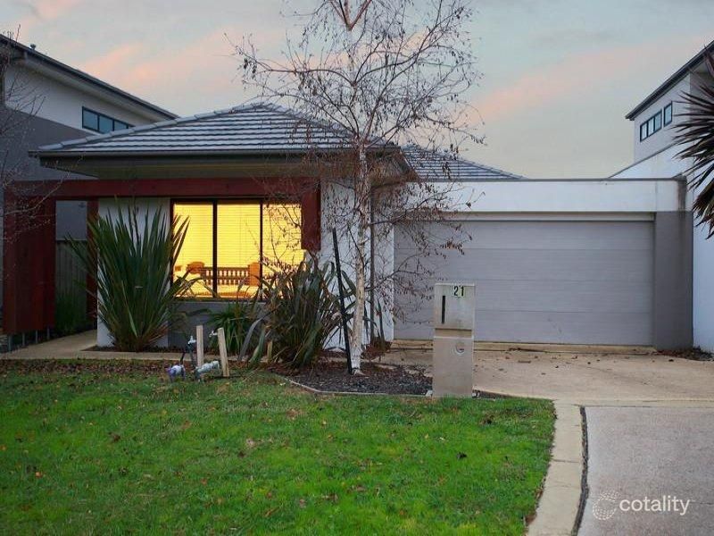 21 Whitewater Ct, Sandhurst, VIC 3977