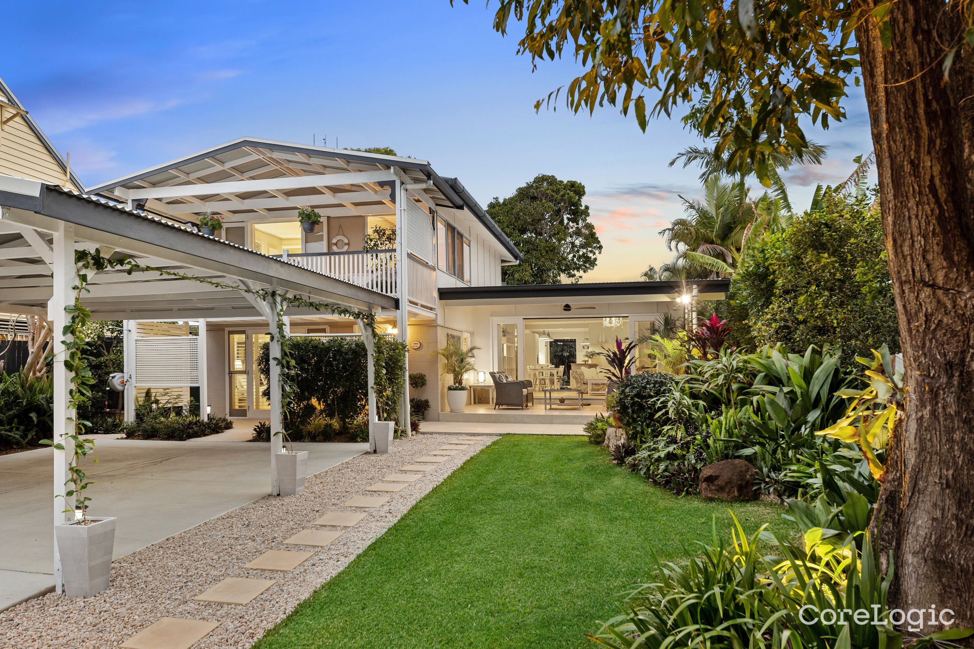 37 Springfield Ave, Coolum Beach, QLD 4573