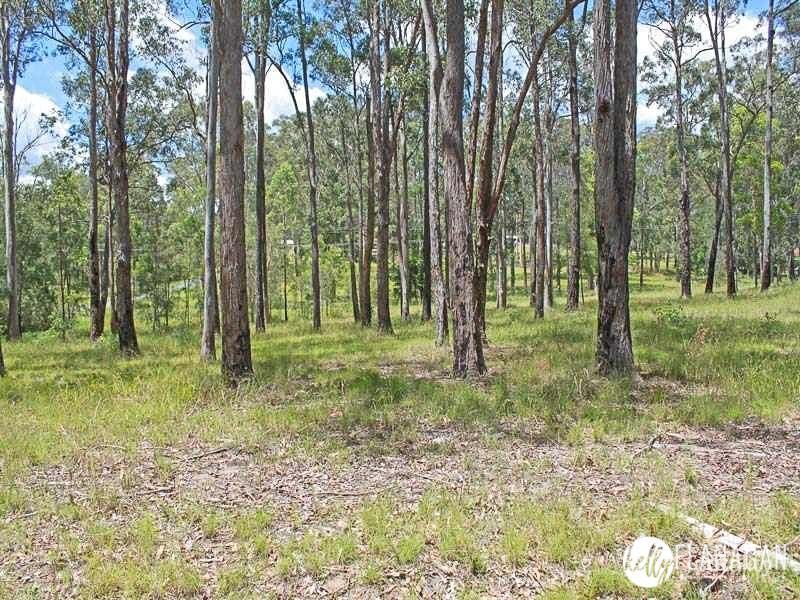 70 Bushland Dr, Yarravel, NSW 2440