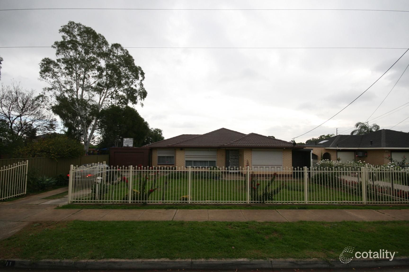 11 Ormsby Ave, Parafield Gardens, SA 5107