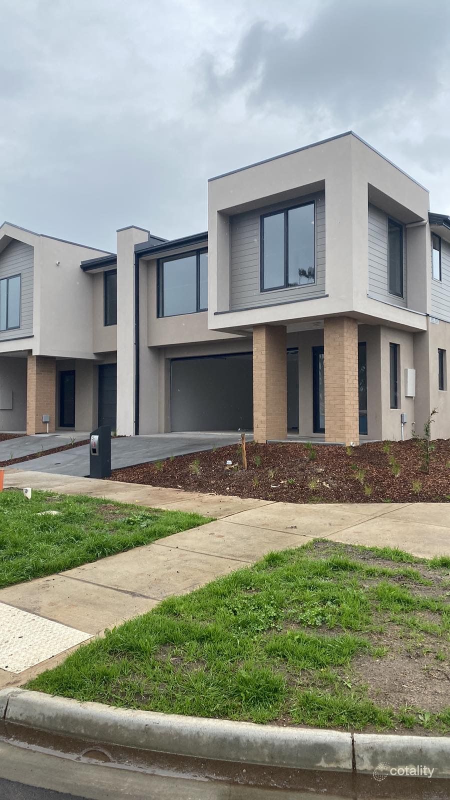 15 Angul Pde, Deanside, VIC 3336