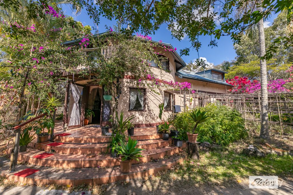 300 Smiths Rd, Caboolture, QLD 4510