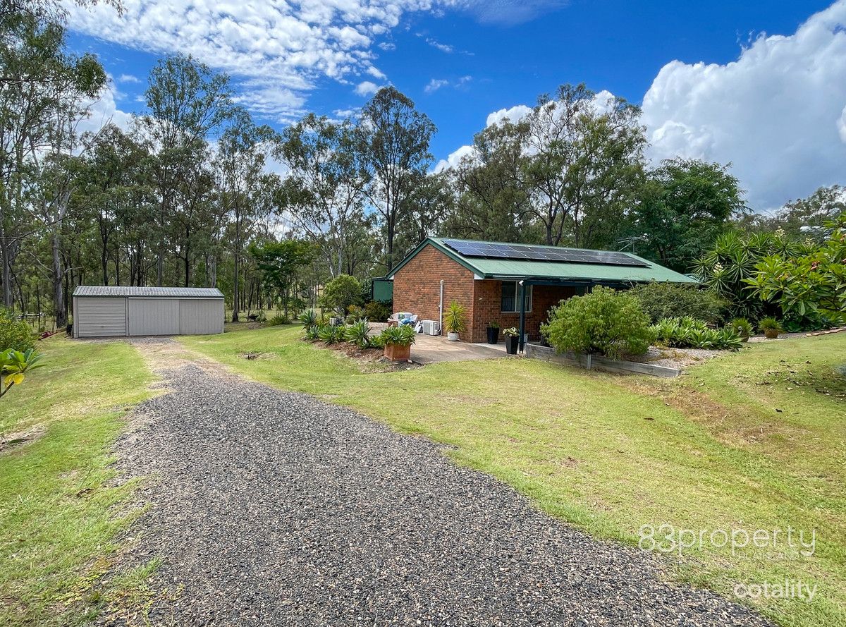 19 Highland Gr, Kensington Grove, QLD 4341
