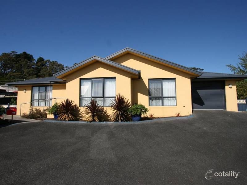 3/15 Upper Havelock St, Smithton, TAS 7330