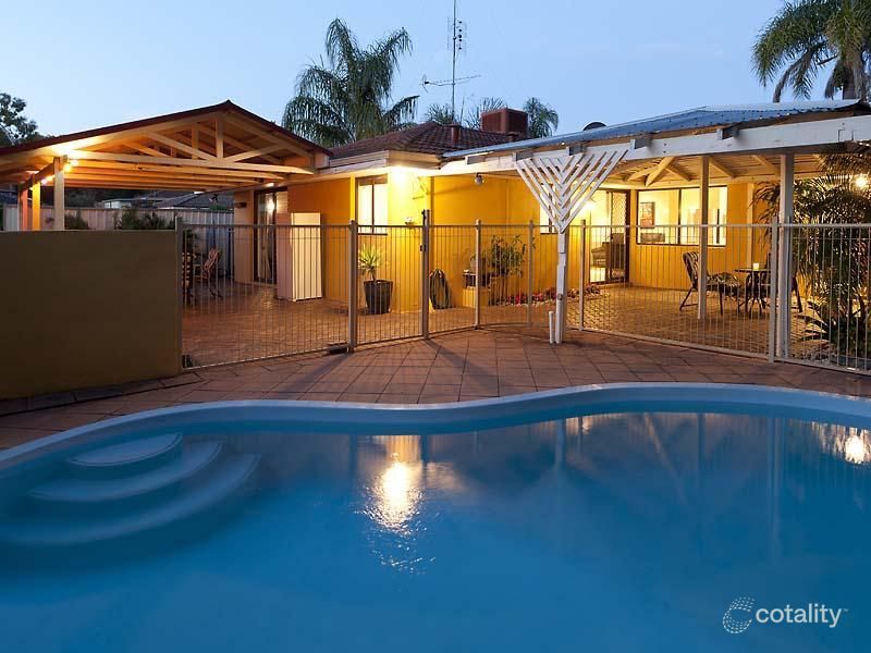 86 Connell Ave, Kelmscott, WA 6111