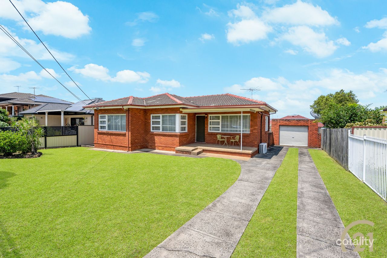 69 Lombard St, Fairfield West, NSW 2165