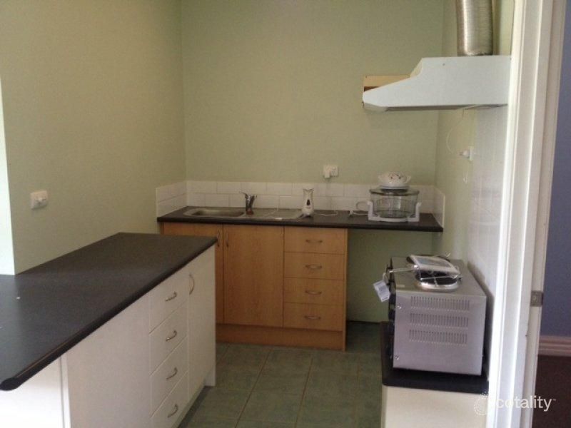 8 Sutton St, St Andrews, VIC 3761