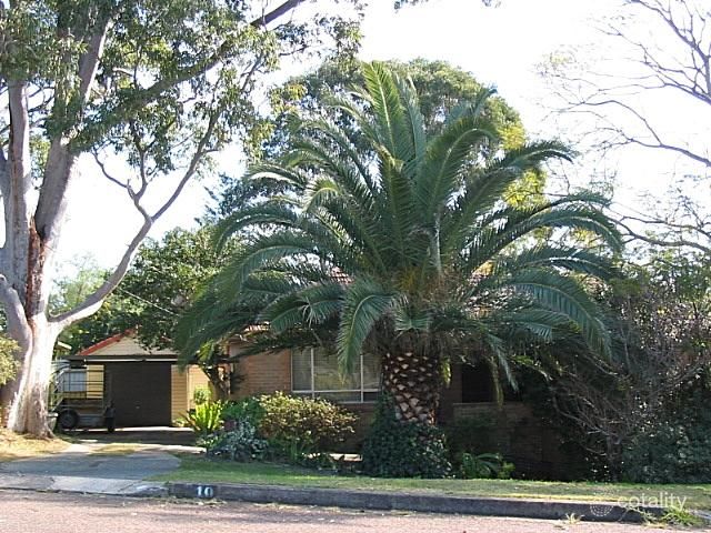 10 Irvine St, Garden Suburb, NSW 2289