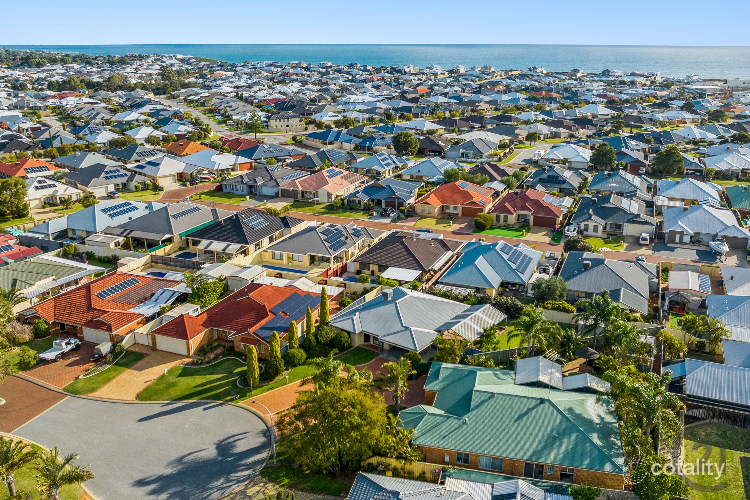 16 Grevillea Rise, Halls Head, WA 6210