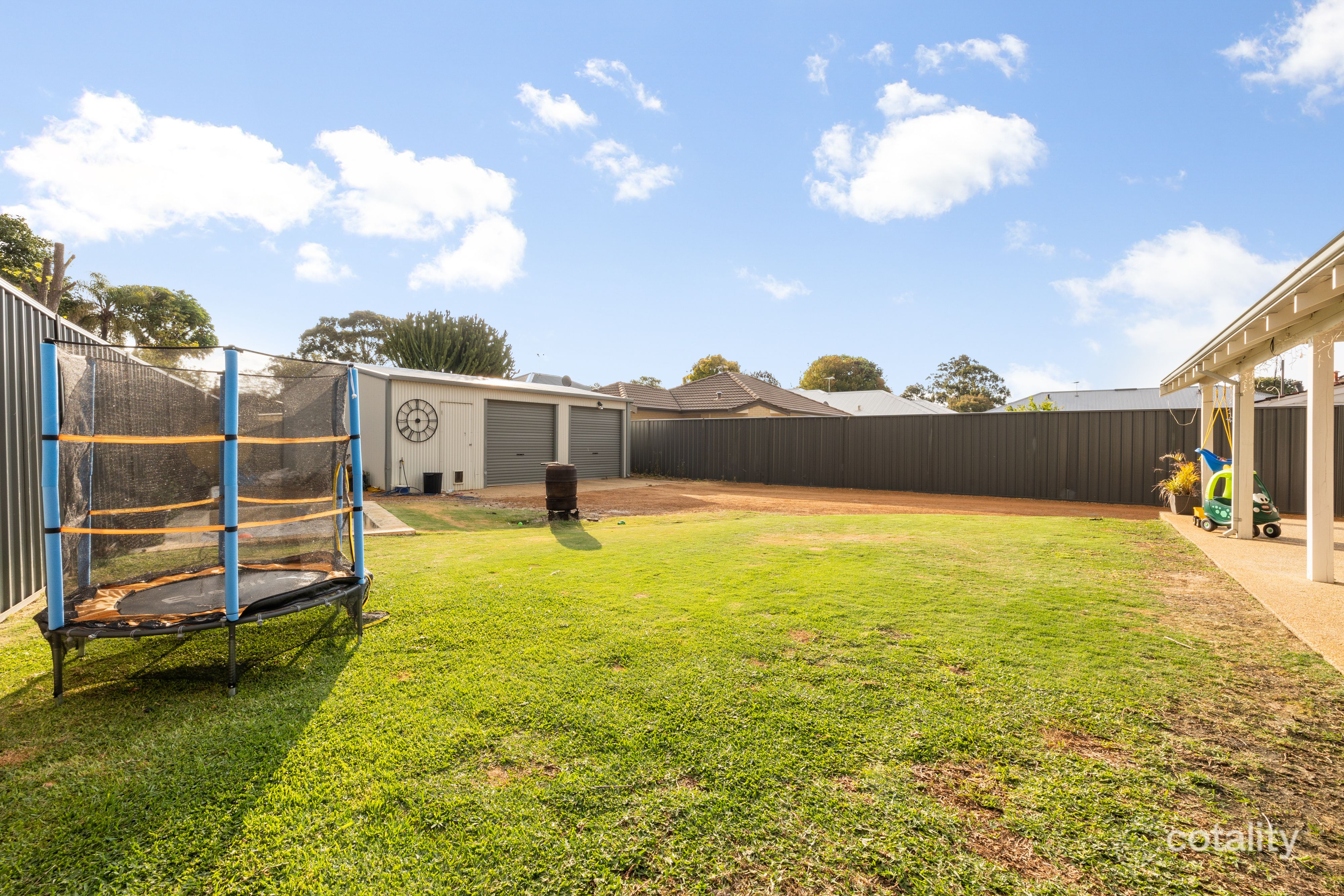 220 Leake St, Belmont, WA 6104