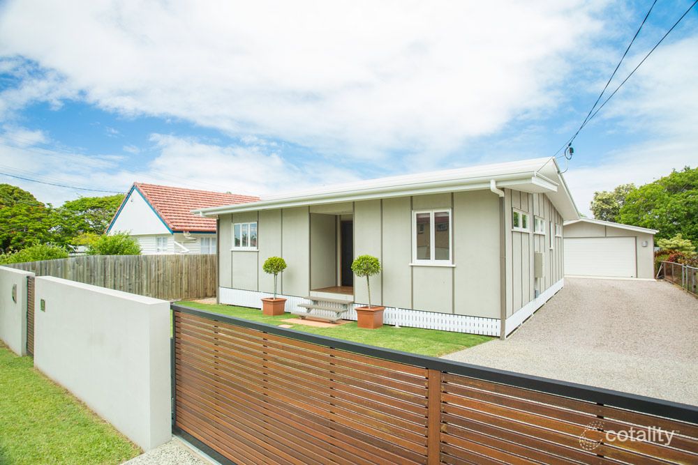 18 Watson St, Clontarf, QLD 4019