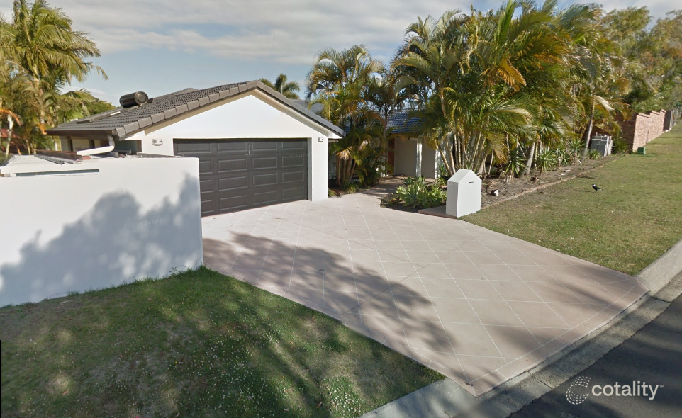 16 Whitehead Dr, Burleigh Waters, QLD 4220