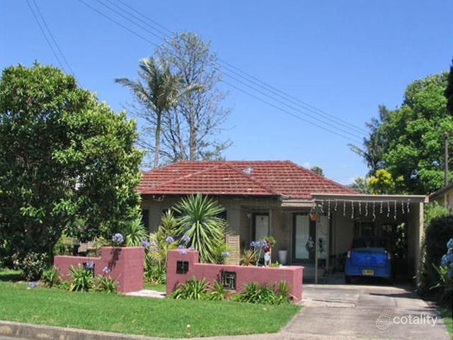 38 Preston St, Figtree, NSW 2525