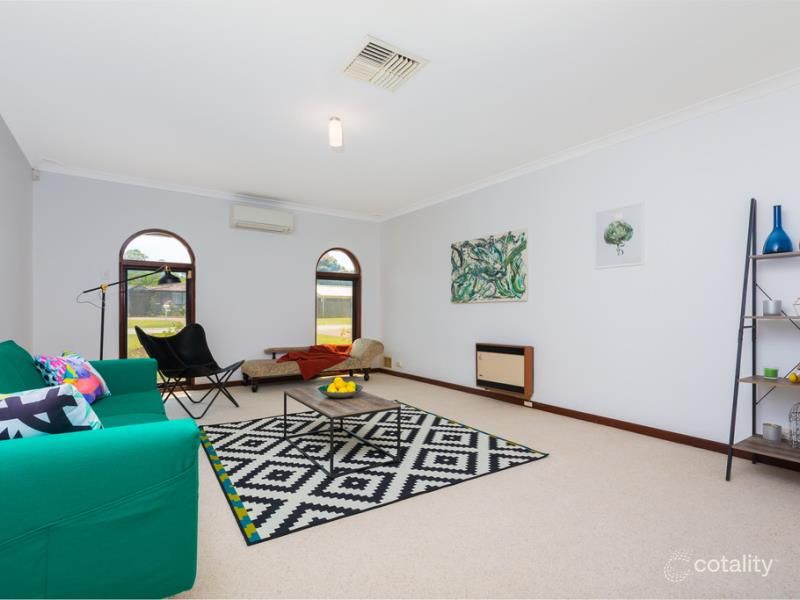 20 Princeton Ct, Thornlie, WA 6108