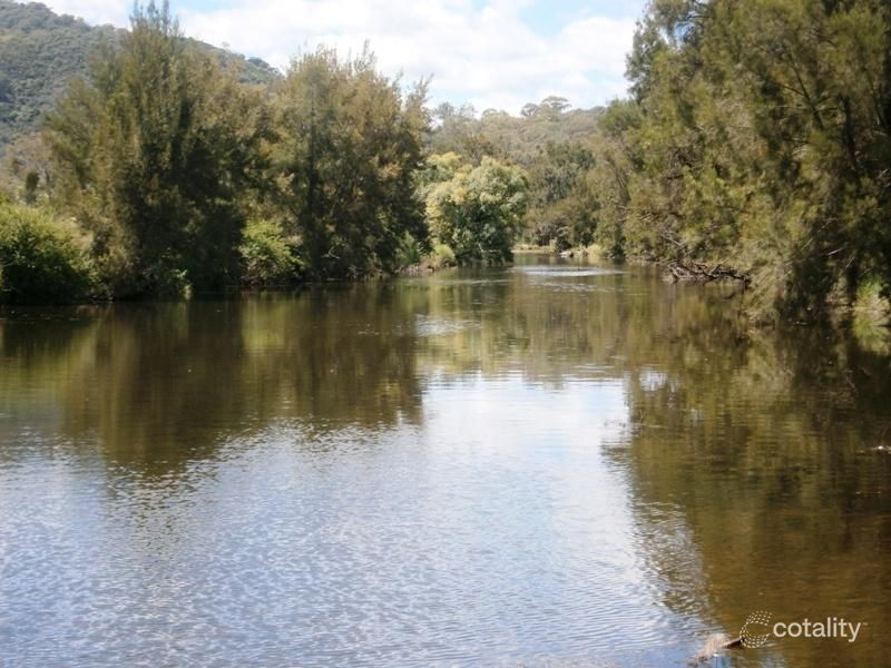 723 Silvermines Rd, Elsmore, NSW 2360