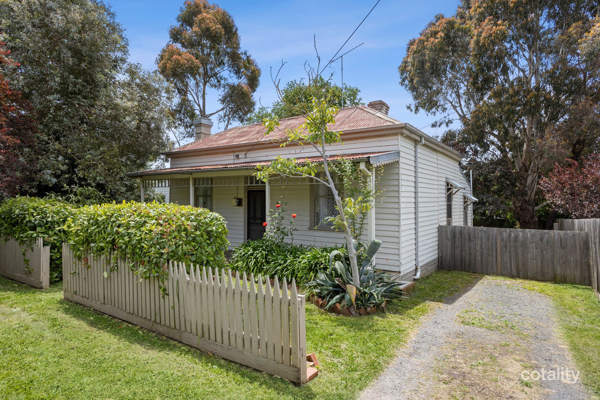 34 Mitchell St, Kyneton, VIC 3444