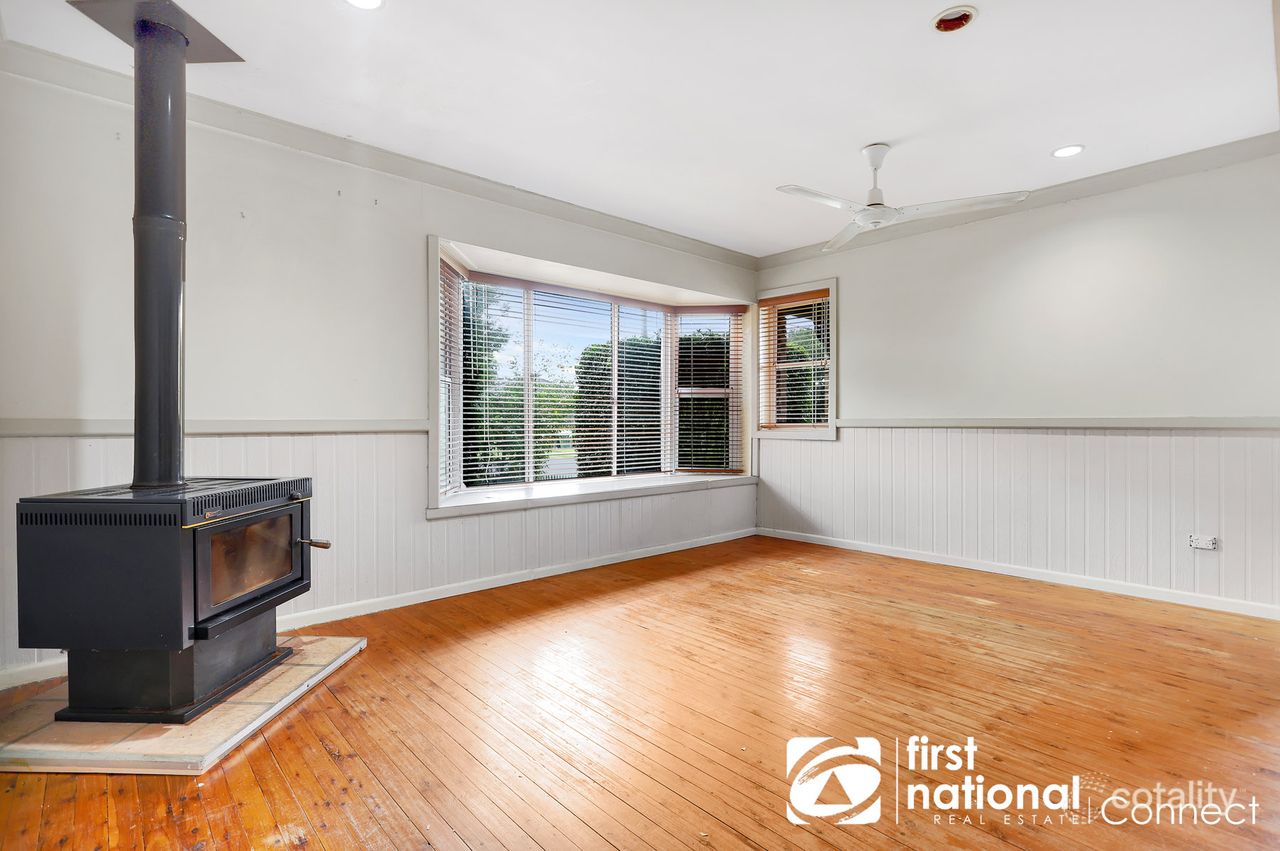 2 Garfield St, Mcgraths Hill, NSW 2756