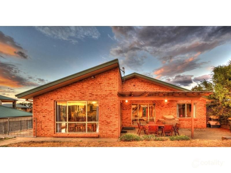 84 Gippsland St, Jindabyne, NSW 2627