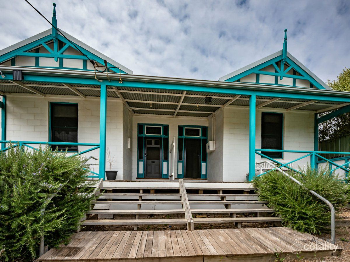 85 Gregory St, Beachlands, WA 6530