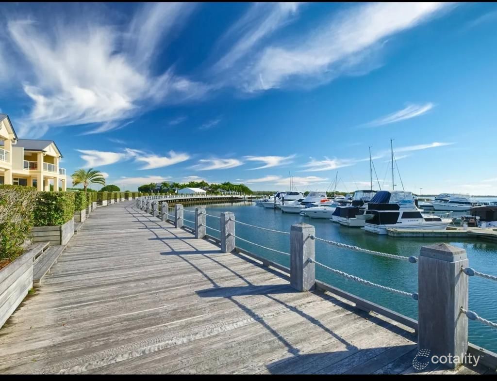 48 Hamilton Dr, Jacobs Well, QLD 4208