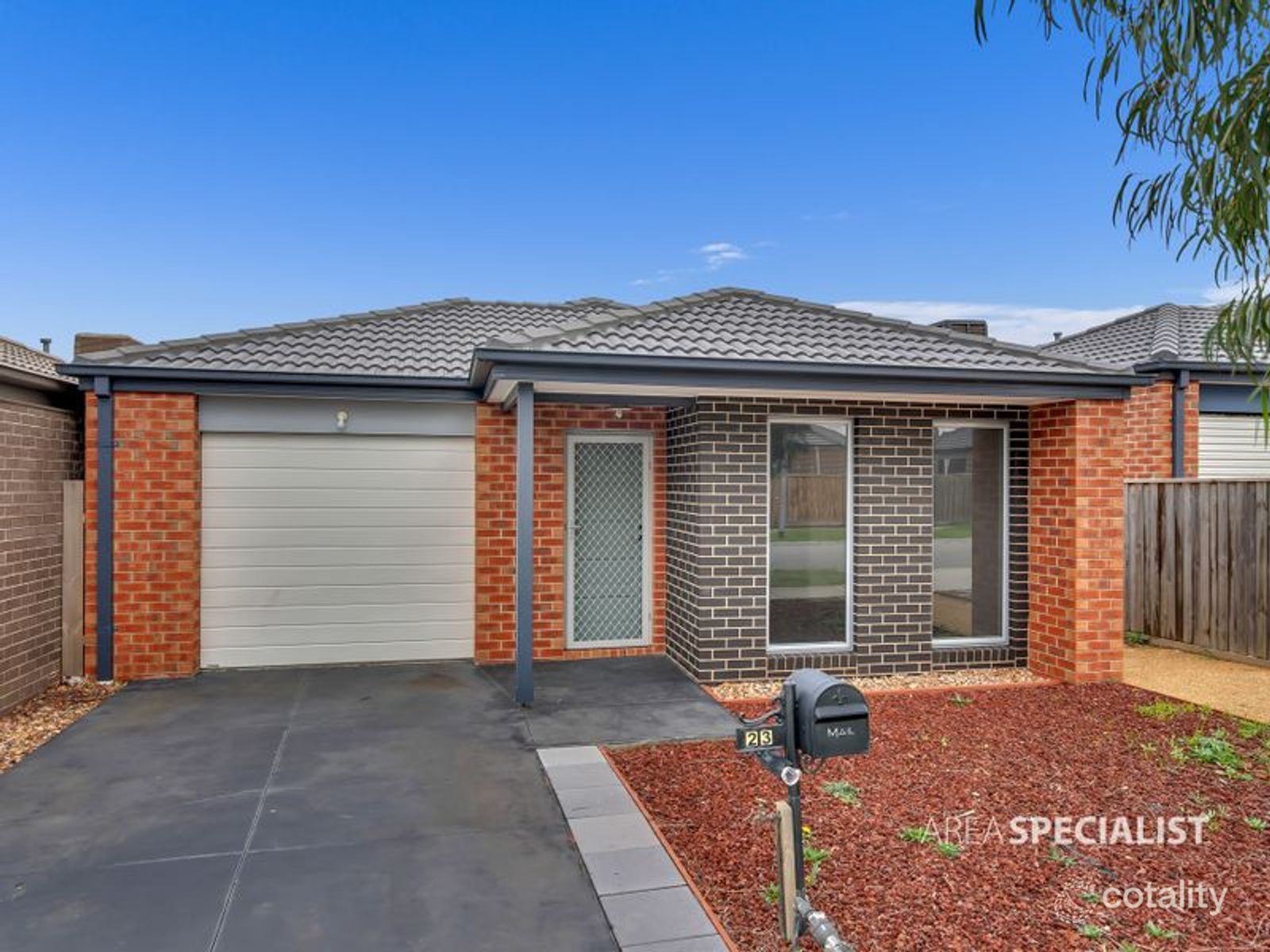 23 Braestar St, Cranbourne, VIC 3977
