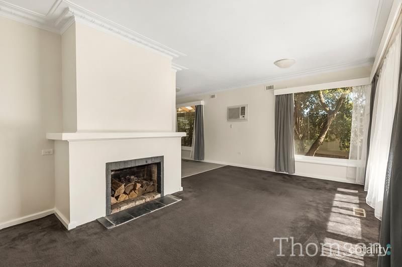 11 Alcala Ave, Malvern East, VIC 3145