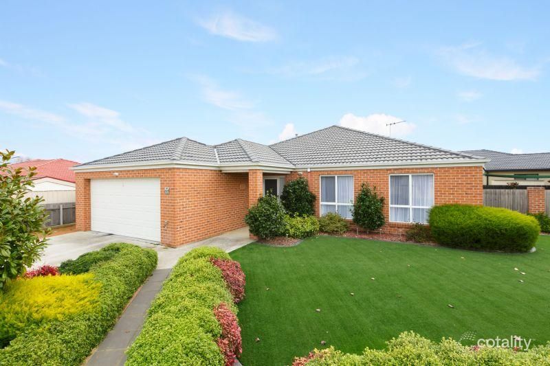 11 Coolgardie St, Dunlop, ACT 2615