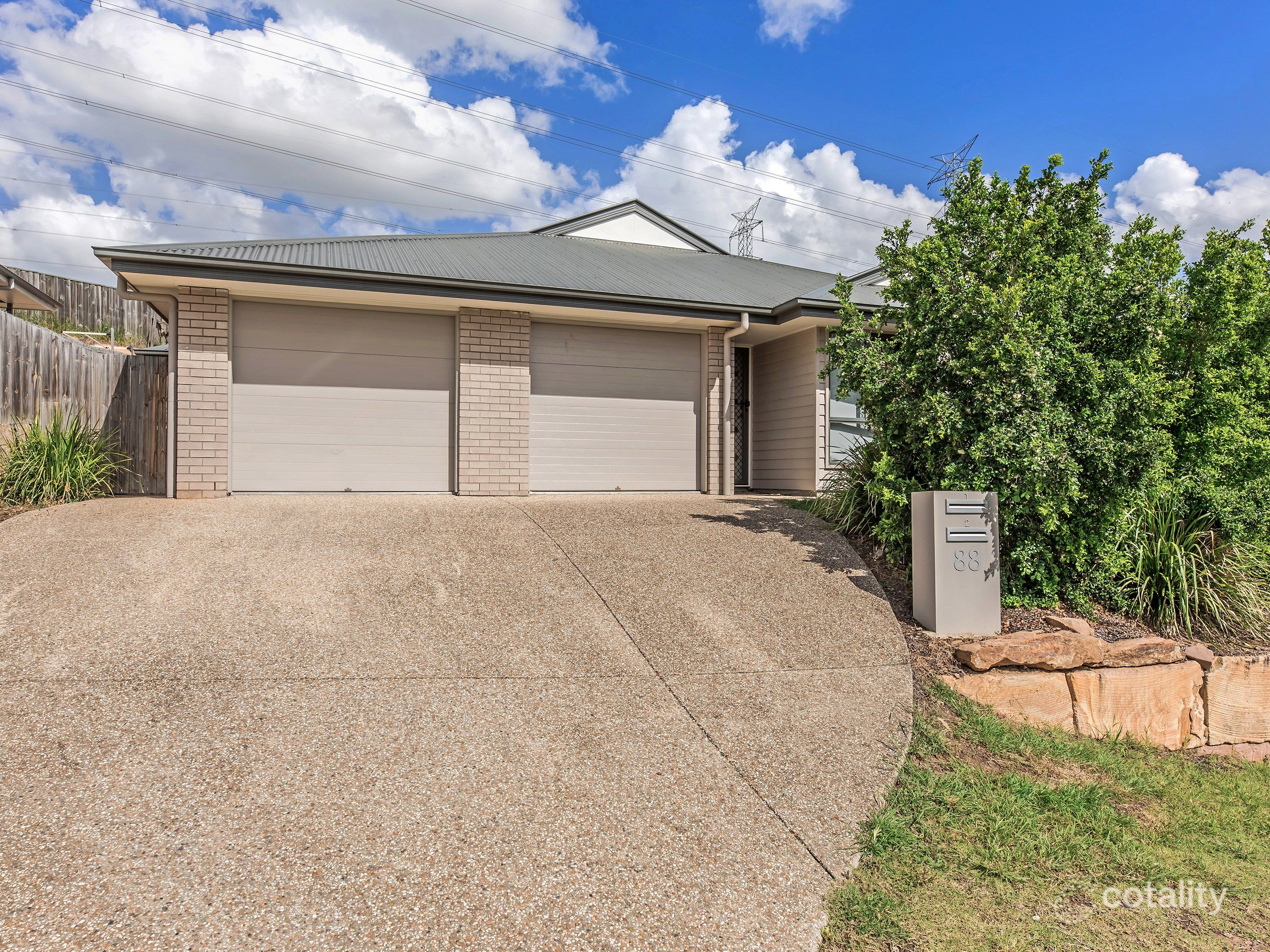 88 Brentwood Dr, Bundamba, QLD 4304
