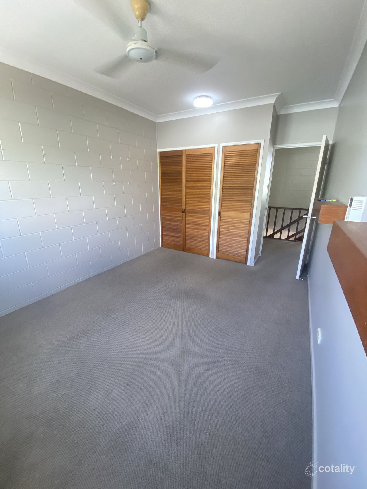 4/6 Robert St, Proserpine, QLD 4800