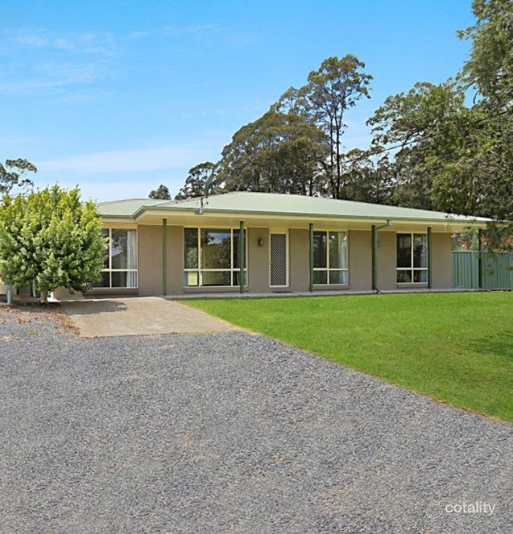 252 The Bucketts Way, Stroud, NSW 2425