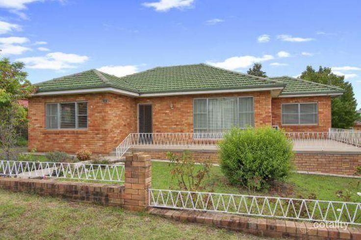 6 Reservoir St, Hillvue, NSW 2340