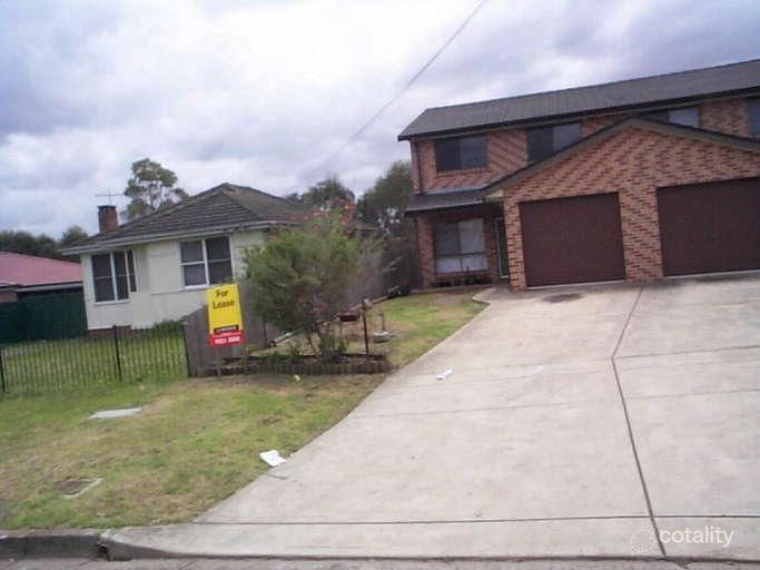 13 Grove St, Casula, NSW 2170