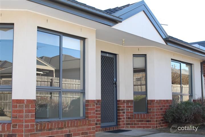 4/10 Rodney St, Gisborne, VIC 3437