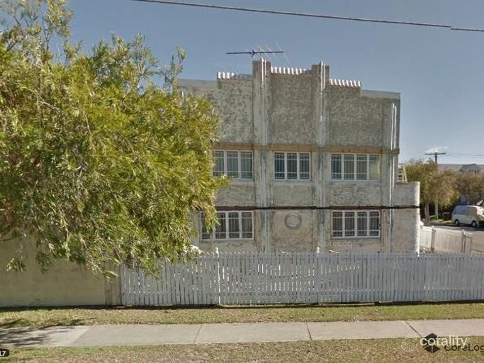 2/1 Bank St, Margate, QLD 4019