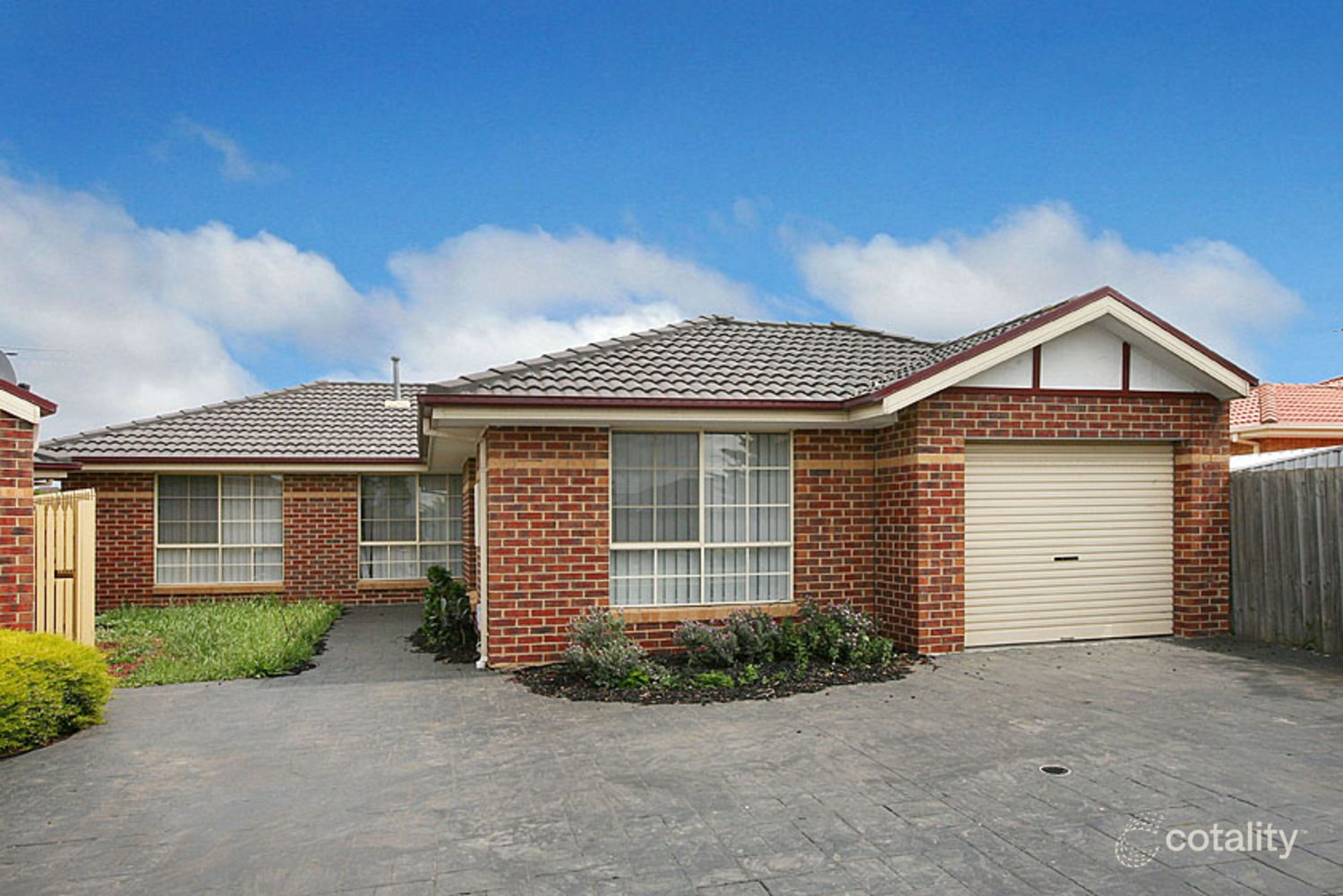 2/45 Oarsome Dr, Delahey, VIC 3037