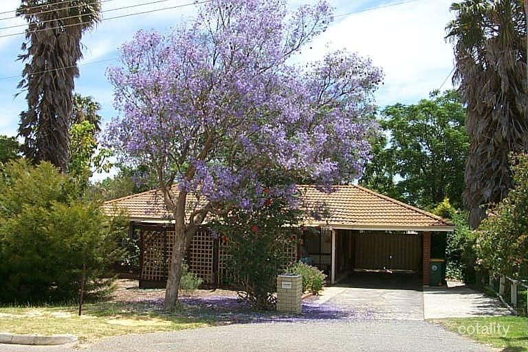 31 Tredale Ave, Mount Richon, WA 6112